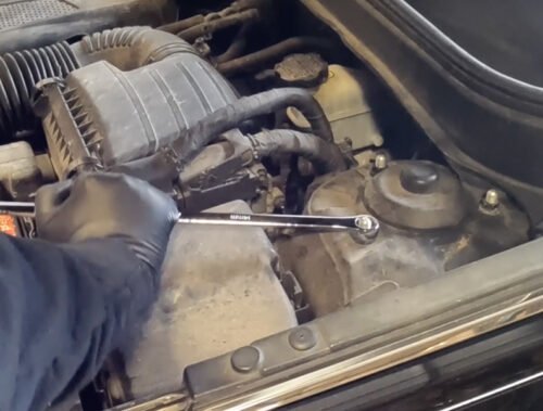 Ratcheting Flexible Head Extra Long Wrench