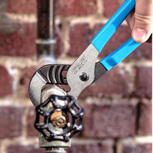 Channellock 9.5" Tongue & Groove Pliers, Straight Jaw 420 — gripping pipe fittings plumbing repairs