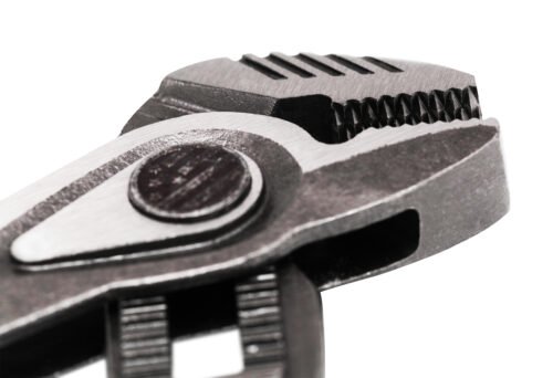 Channellock 8" Tongue & Groove, SPEEDGRIP™ 428X — gripping pipe fittings plumbing repairs