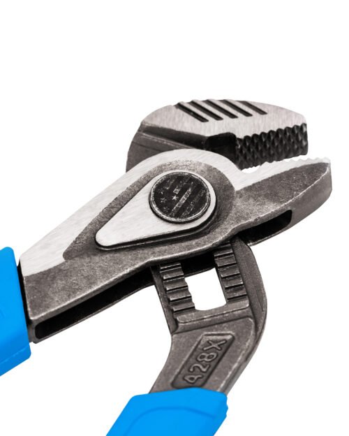 Channellock 8" Tongue & Groove, SPEEDGRIP™ 428X — gripping pipe fittings plumbing repairs