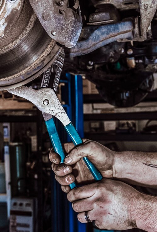 Channellock Tongue and Groove Pliers 460 — gripping pipe fittings plumbing repairs